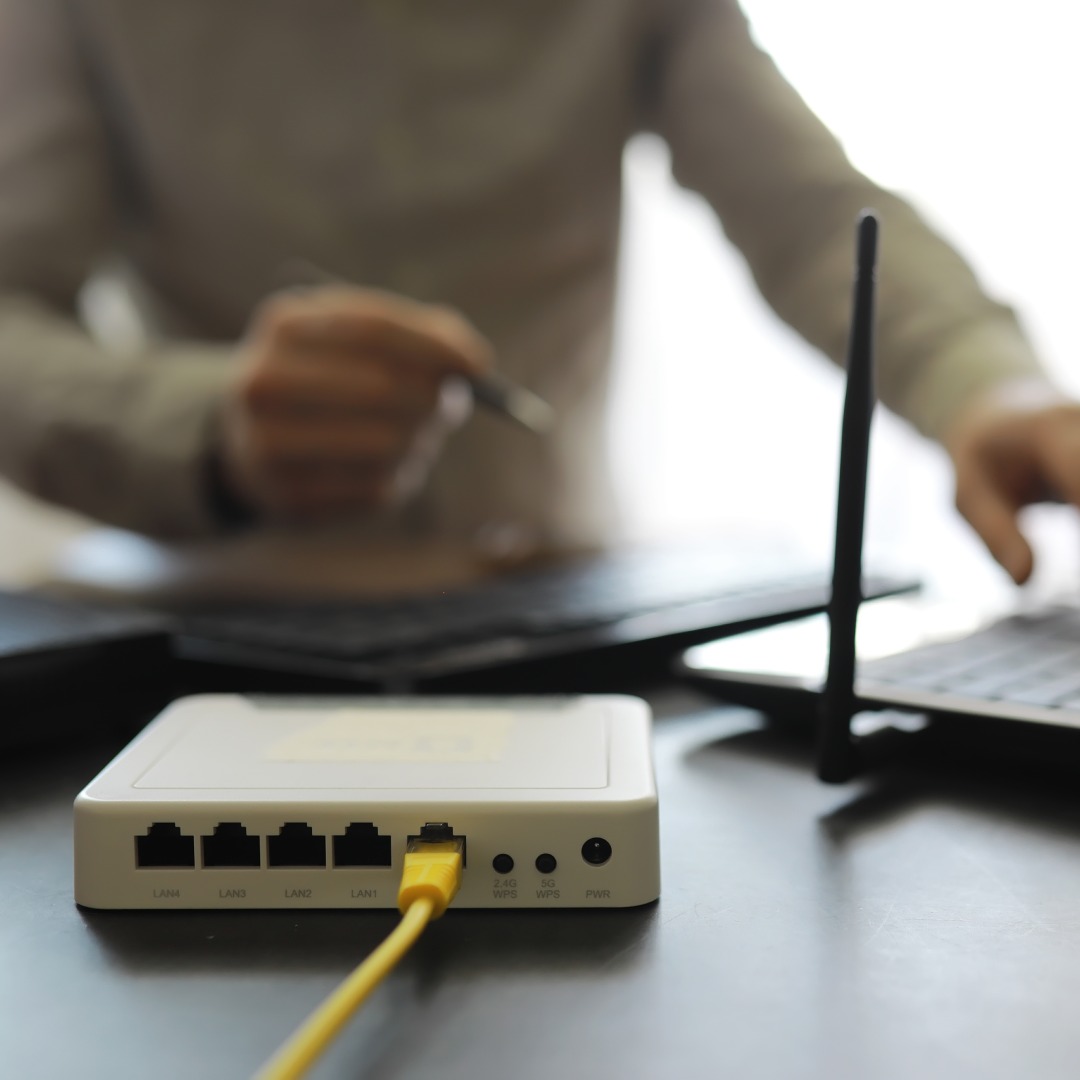Moça solicitando a Segunda Via do Boleto Desktop