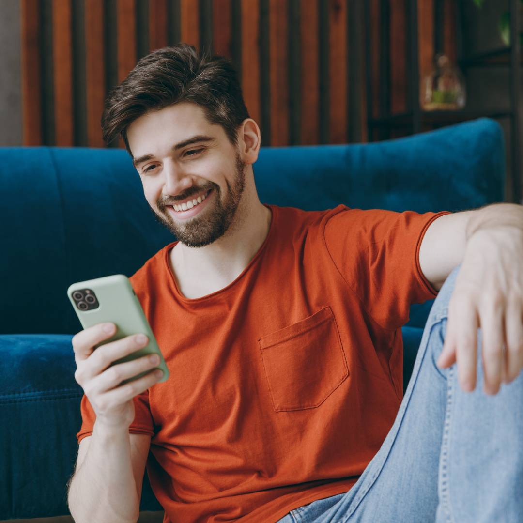 Moça solicitando a Segunda Via do Boleto Desktop