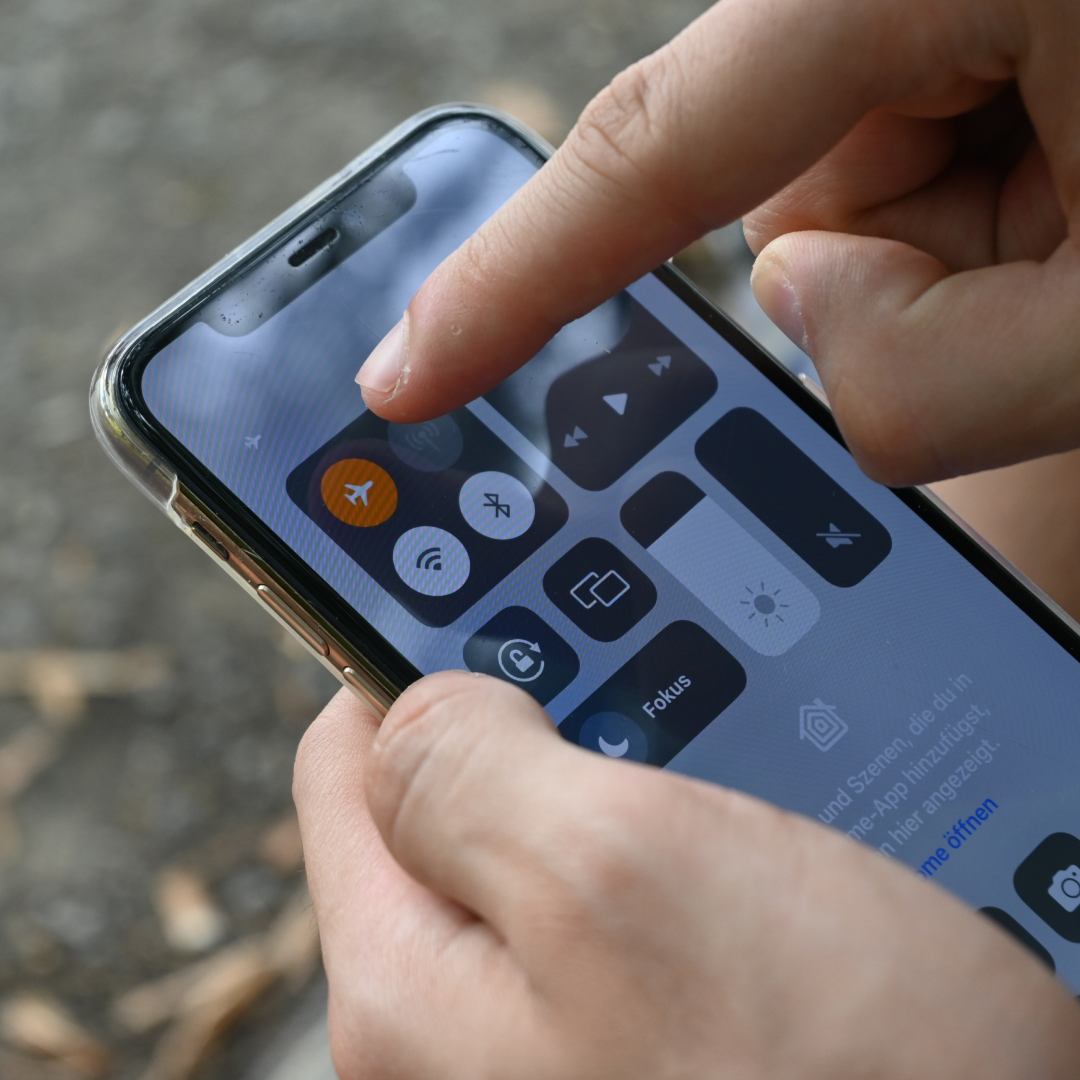 Moça solicitando a Segunda Via do Boleto Desktop