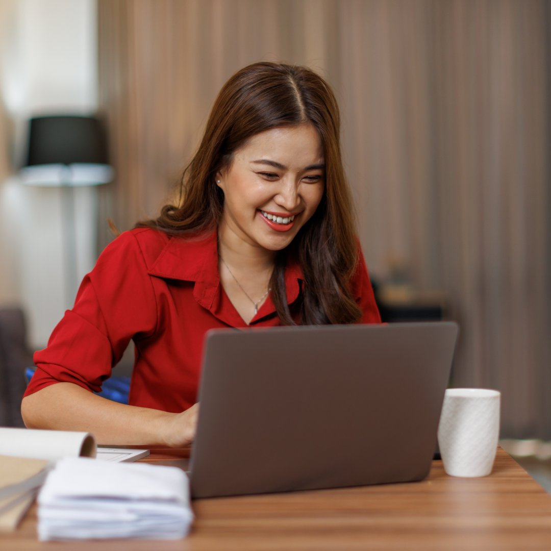 Moça solicitando a Segunda Via do Boleto Desktop
