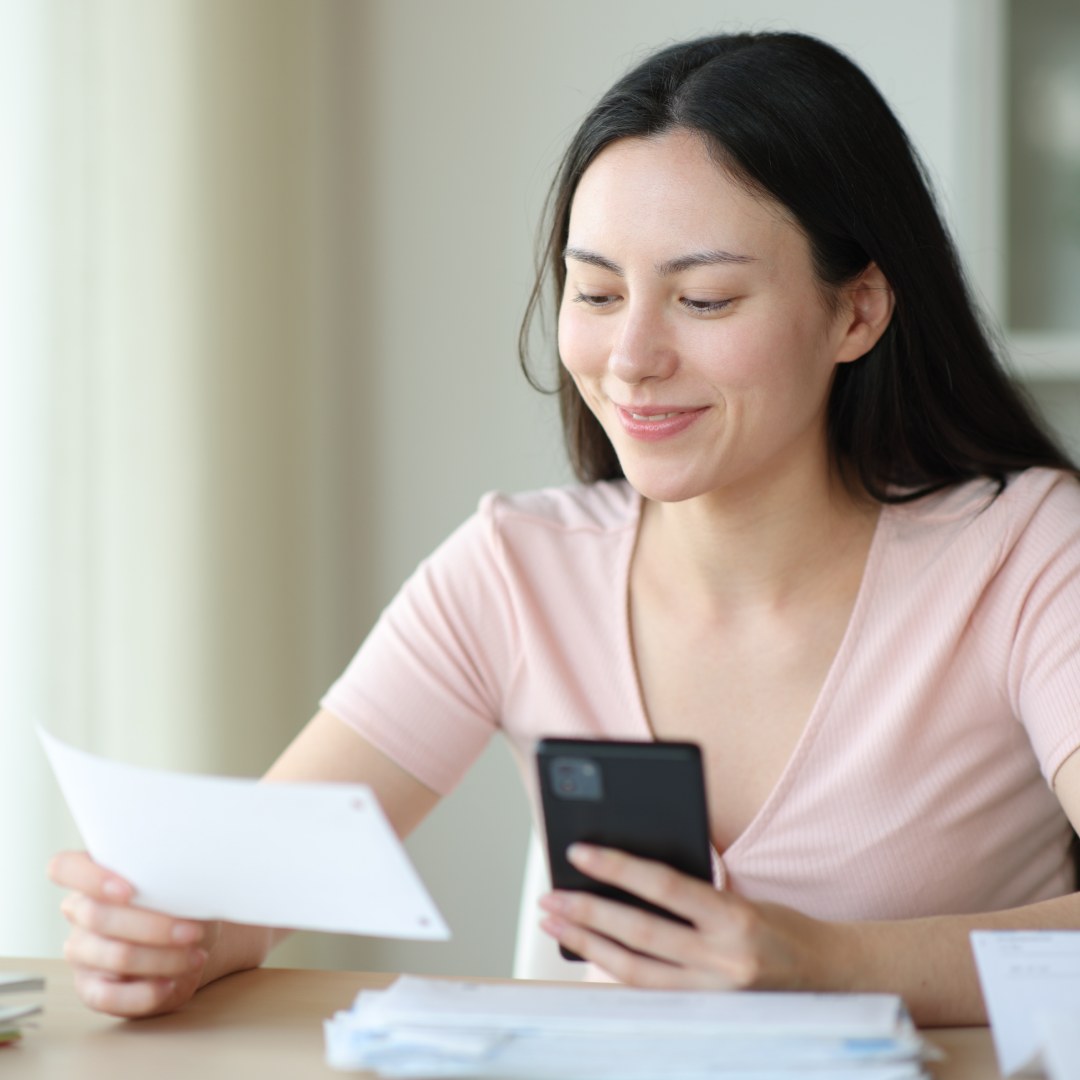 Moça solicitando a Segunda Via do Boleto Desktop